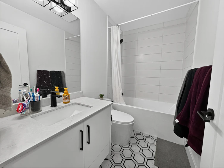 30-12585 104a Avenue, Surrey, BC, V3V 0G7 - 21