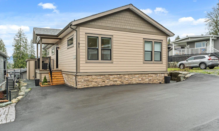 91-53480 Bridal Falls Road