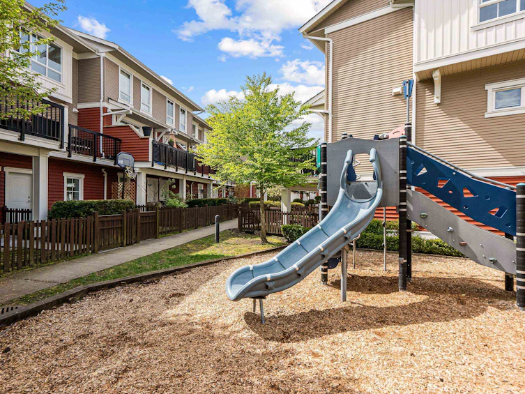 100 19505 68a Avenue, Surrey, BC, V4N 6K3 - 10