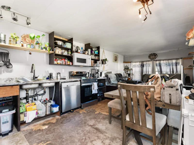 111-65367 Kawkawa Lake Road - 4