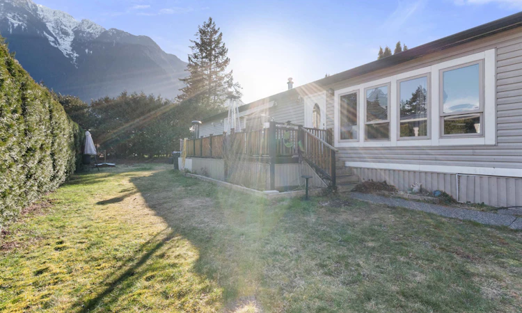 111-65367 Kawkawa Lake Road