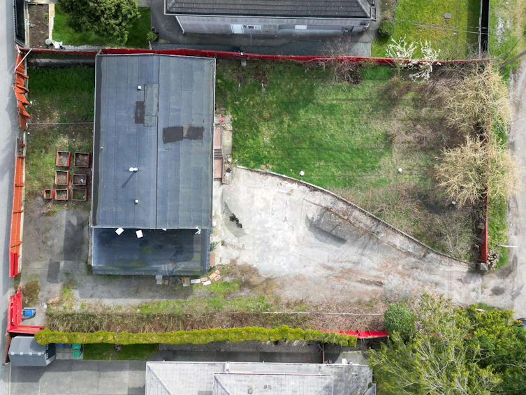 9032 156 Street, Surrey, BC, V3R 5Y8 - 3