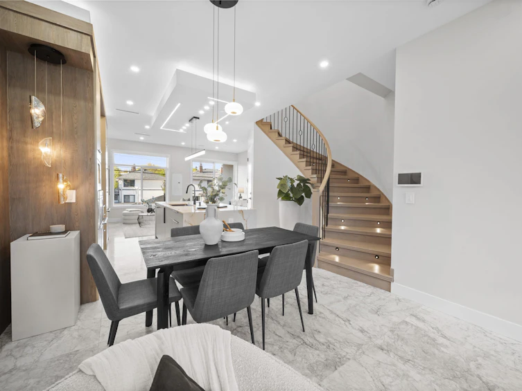 2455 W 10th Avenue, Vancouver, BC, V6K 2J4 - 15