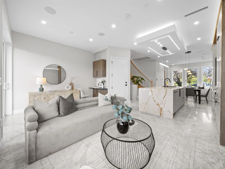 2455 W 10th Avenue, Vancouver, BC, V6K 2J4 - 13