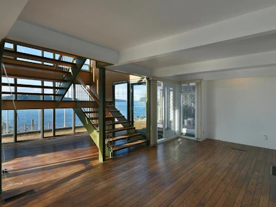 5907 Sunshine Coast Highway - 5
