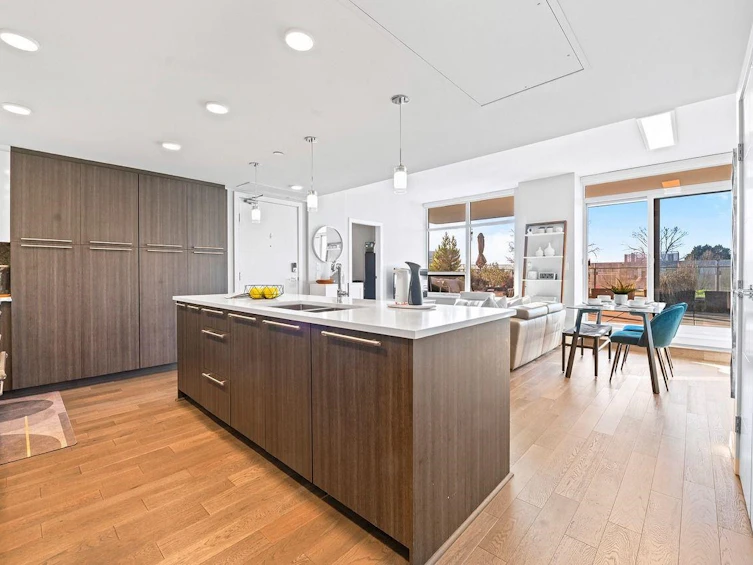 401-5033 Cambie Street, Vancouver, BC, V5Z 0H6 - 2