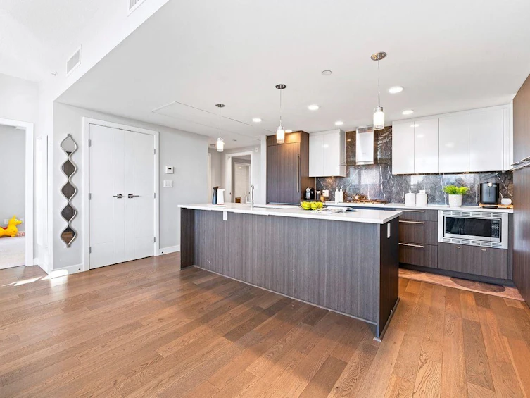 401-5033 Cambie Street, Vancouver, BC, V5Z 0H6 - 3