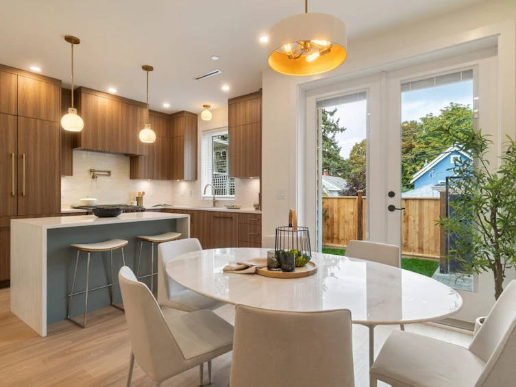 2049 E 4th Avenue, Vancouver, BC, V5N 1K5 - 13