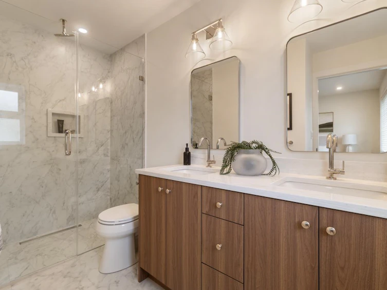 2049 E 4th Avenue, Vancouver, BC, V5N 1K5 - 20