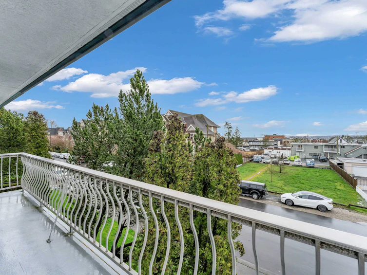 322-17707 57a Avenue, Surrey, BC, V3S 1J2 - 14