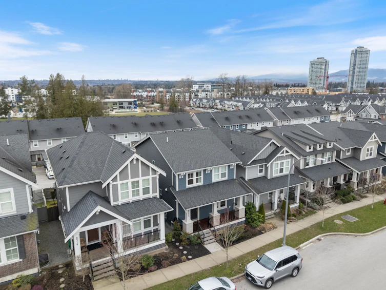 8223 202b Street, Langley, BC, V2Y 0Z1 - 3