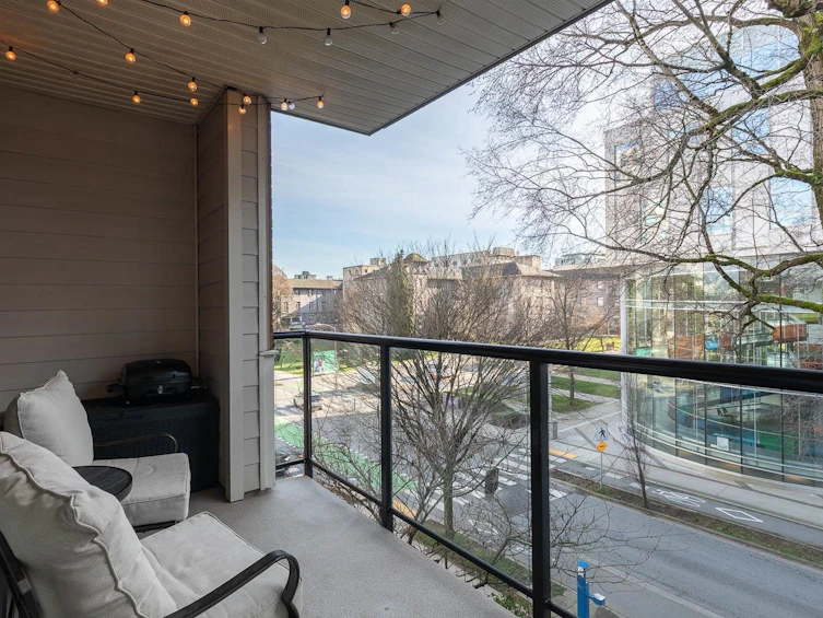 PH2-2577 Willow Street, Vancouver, BC, V5Z 3N8 - 22