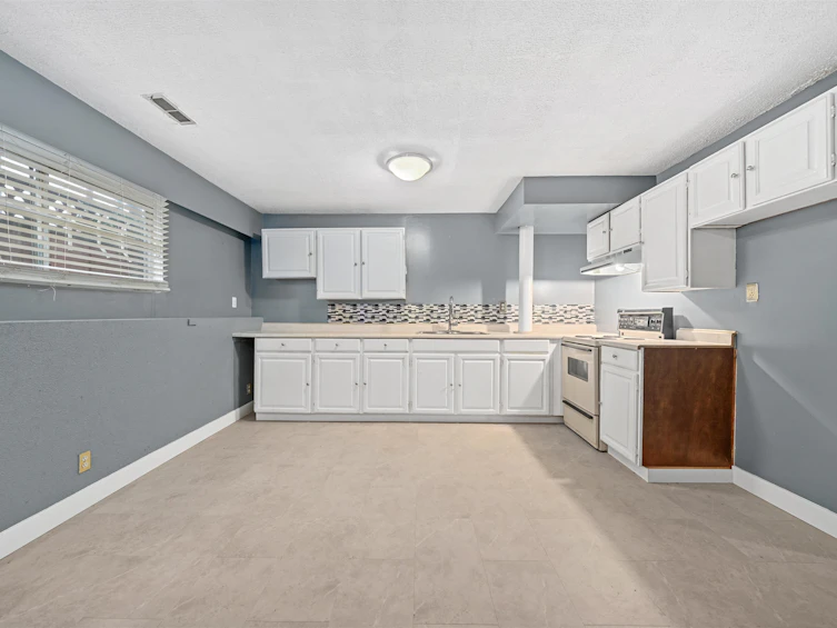 3115 E 49 Avenue, Vancouver, BC, V5S 1L2 - 22