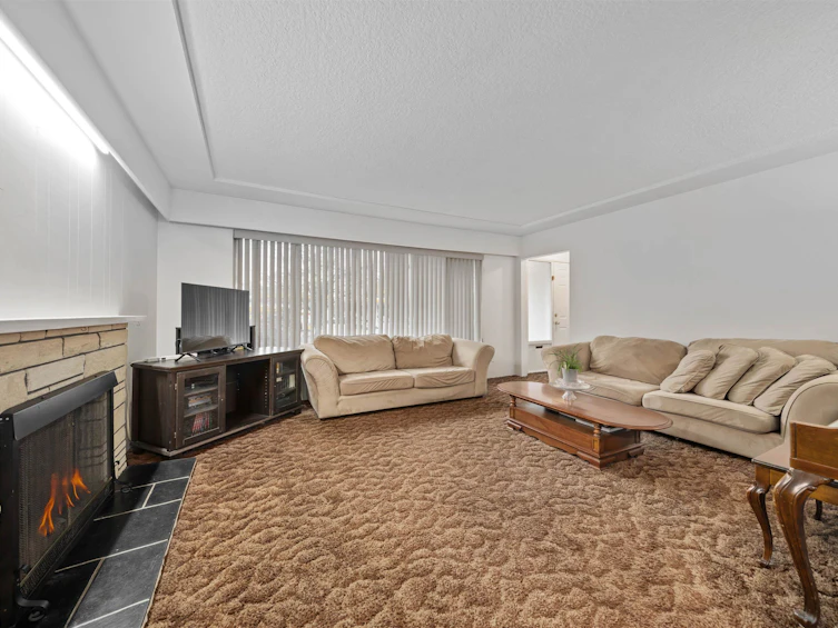 3115 E 49 Avenue, Vancouver, BC, V5S 1L2 - 10