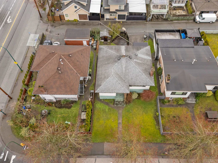 3115 E 49 Avenue, Vancouver, BC, V5S 1L2 - 36