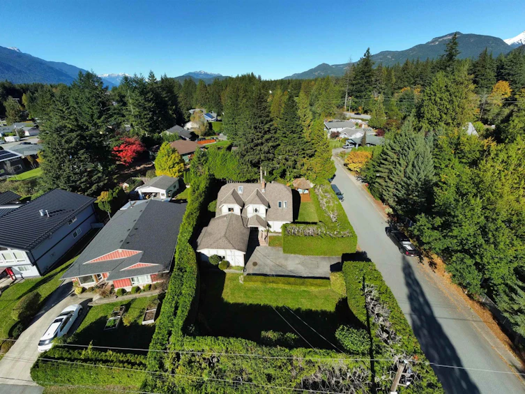1159 Axen Road, Squamish, BC, V0H 1H0 - 22