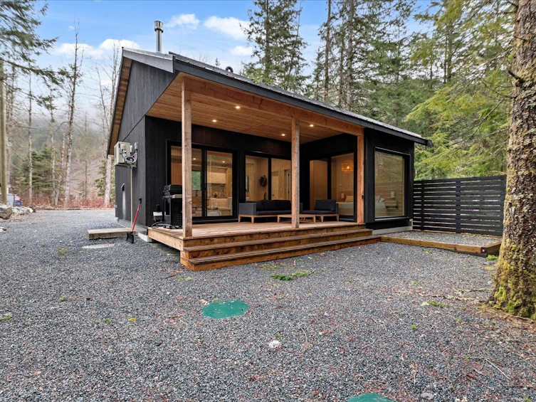 SVE9-70971 Old Hope Princeton Highway, Hope, BC, V0X 1L5 - 25