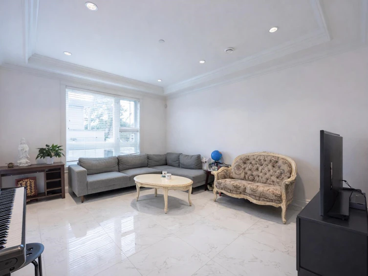 2118 Waverley Avenue, Vancouver, BC, V5P 1R5 - 9