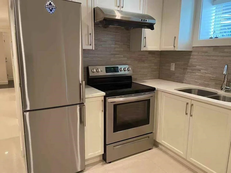 2118 Waverley Avenue, Vancouver, BC, V5P 1R5 - 19