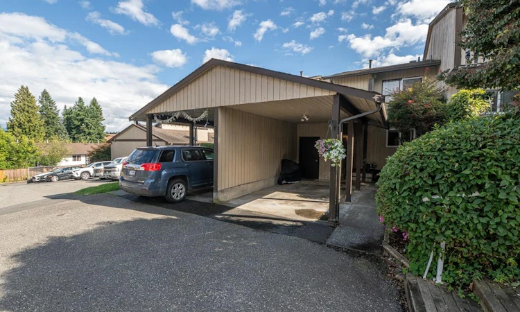 9-32870 Bevan Way