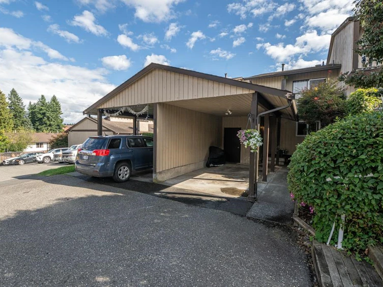 9-32870 Bevan Way, Abbotsford, BC, V2S 6R3