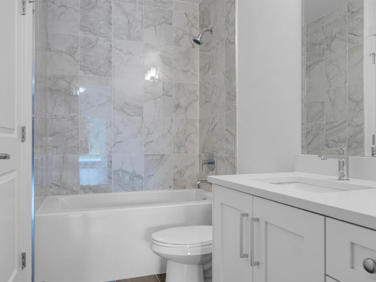 103-9983 E Barnston Drive, Surrey, BC, V4N 6T3 - 16