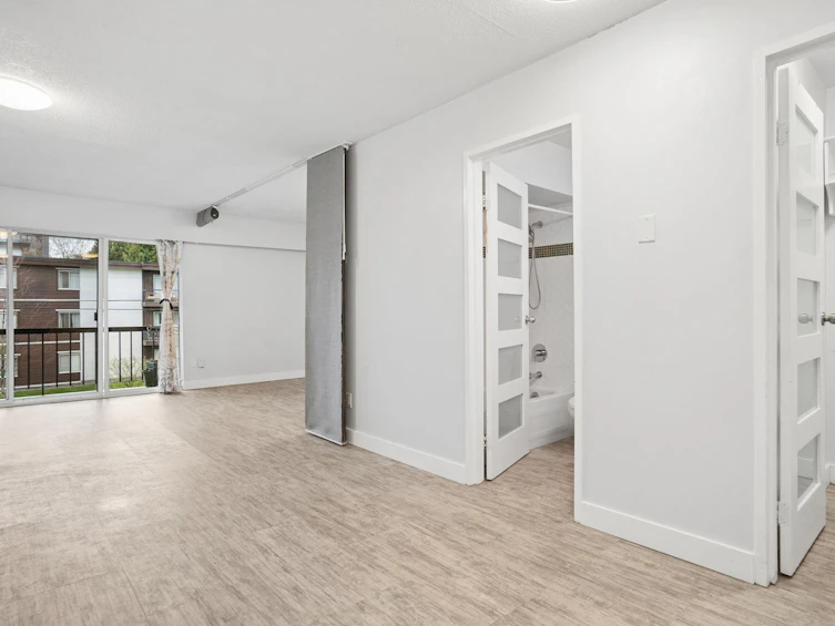 303-1717 W 13th Avenue, Vancouver, BC, V6J 2H2 - 8