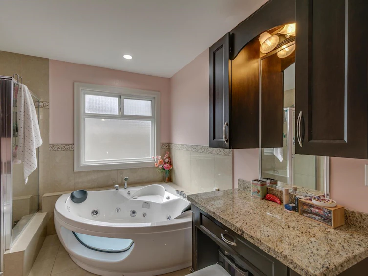 18938 54a Avenue, Surrey, BC, V3S 6R4 - 26