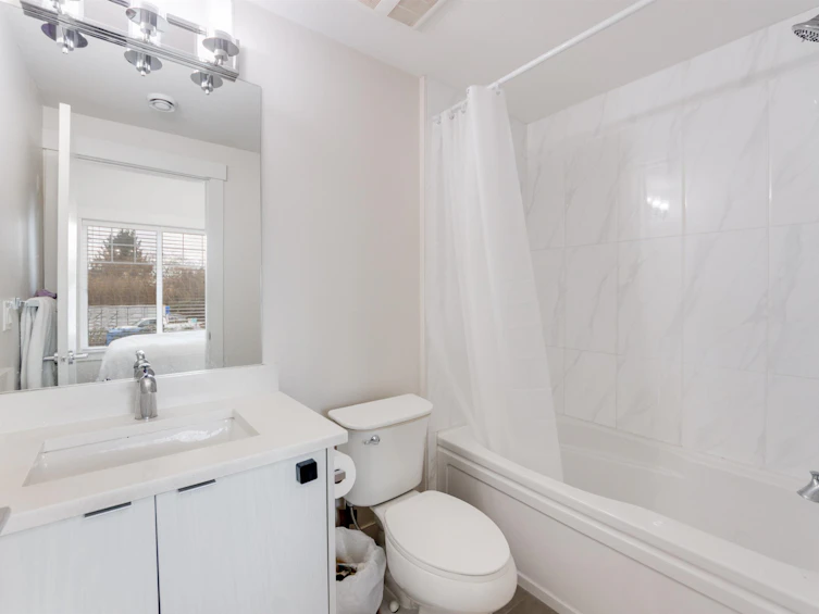 28-8033 166b Street, Surrey, BC, V4N 0G7 - 8