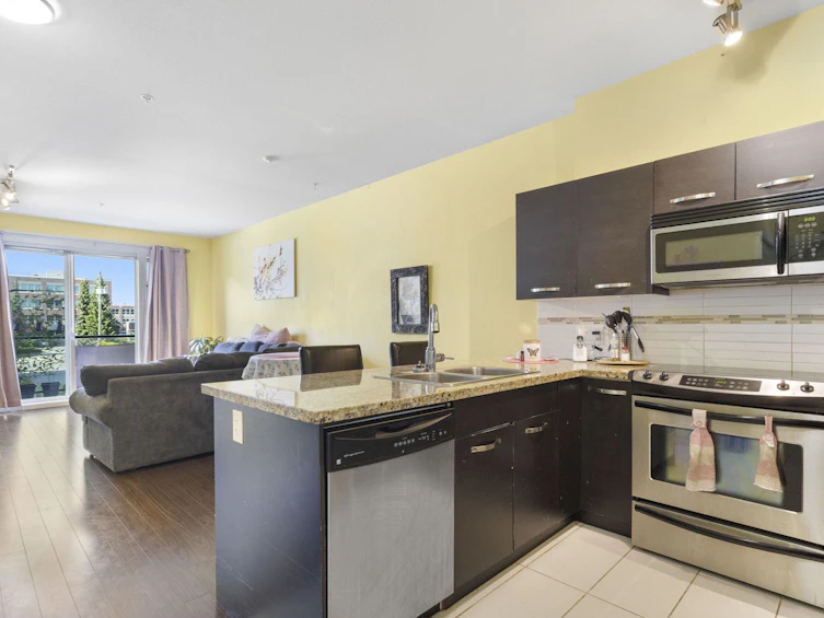 203-33539 Holland Avenue, Abbotsford, BC, V2S 0C6 - 12