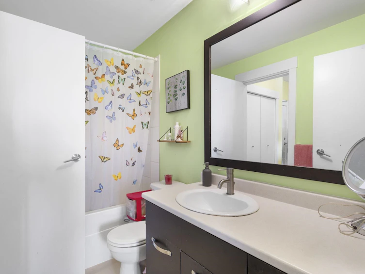 203-33539 Holland Avenue, Abbotsford, BC, V2S 0C6 - 20