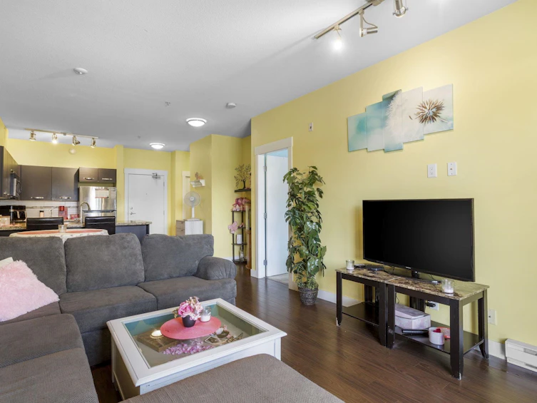 203-33539 Holland Avenue, Abbotsford, BC, V2S 0C6 - 7