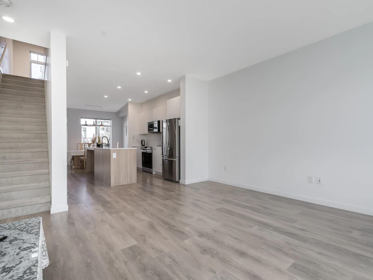 130-15235 Sitka Drive, Surrey, BC, V3S 0A9 - 19