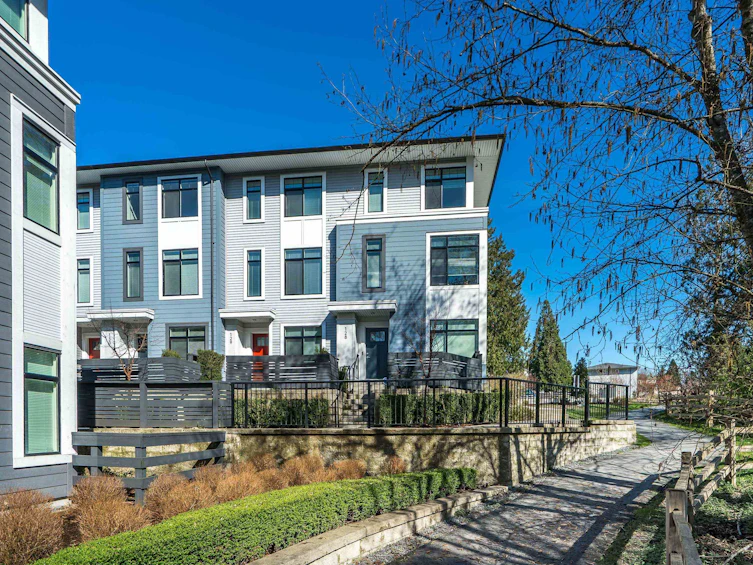 130-15235 Sitka Drive, Surrey, BC, V3S 0A9 - 5