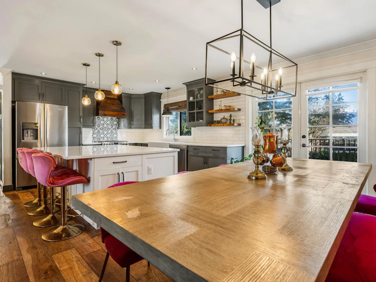 10125 Shamrock Drive, Chilliwack, BC, V2P 5L3 - 2