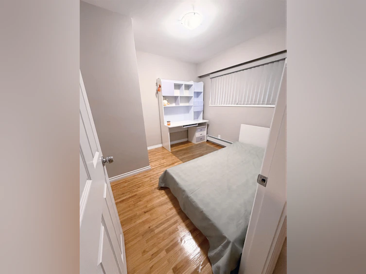 4882 Moss Street, Vancouver, BC, V5R 3Y2 - 10