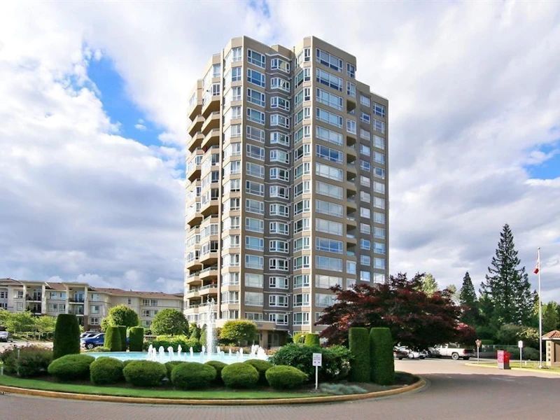 301 - 3190 Gladwin Road, Abbotsford BC V2T 5T2