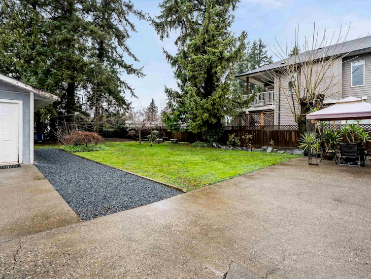 9269 Carleton Street, Chilliwack, BC, V2P 6E1 - 5