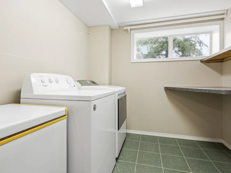 9269 Carleton Street, Chilliwack, BC, V2P 6E1 - 33