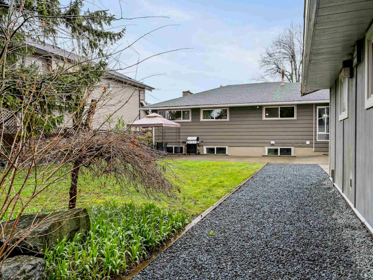 9269 Carleton Street, Chilliwack, BC, V2P 6E1 - 38