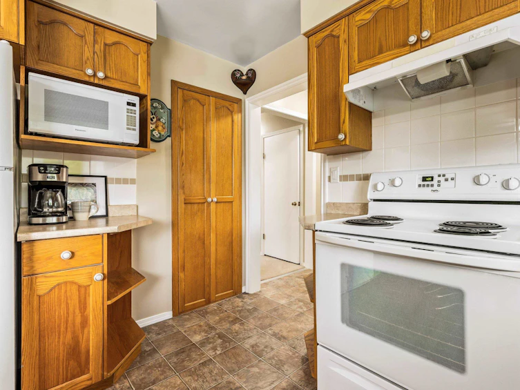 9269 Carleton Street, Chilliwack, BC, V2P 6E1 - 18