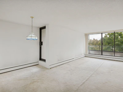 301-1995 Beach Avenue - 4