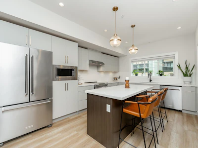 202-80 Elgin Street - 2