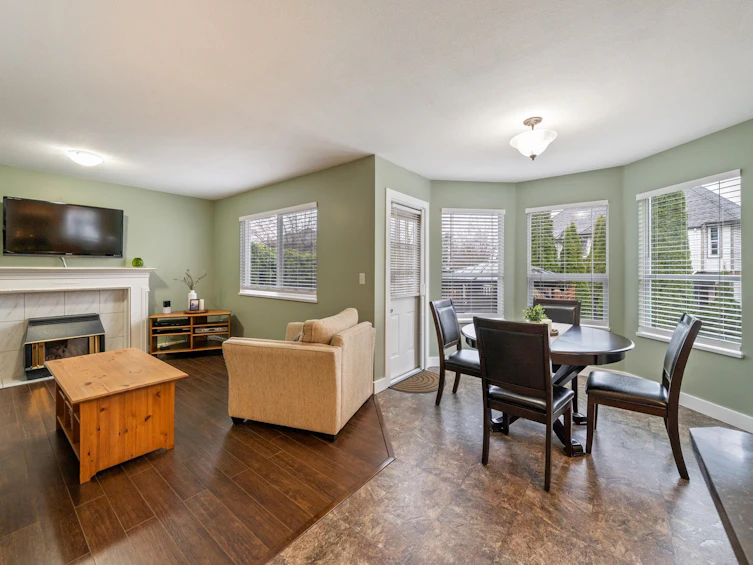 21481 Telegraph Trail, Langley, BC, V1M 2K7 - 16