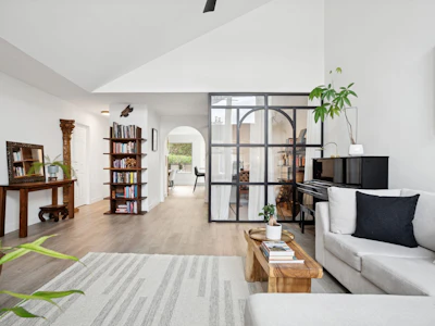 31-12880 Railway Avenue - 4
