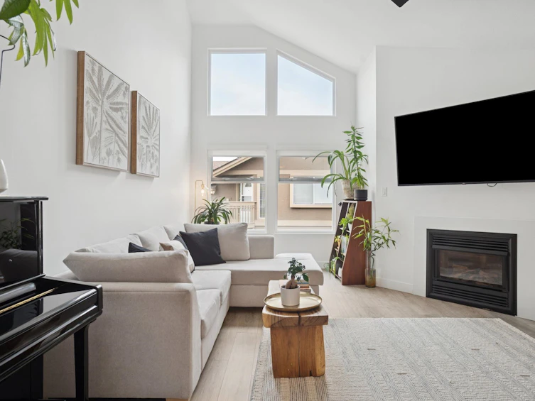 31-12880 Railway Avenue, Richmond, BC, V7E 6G4