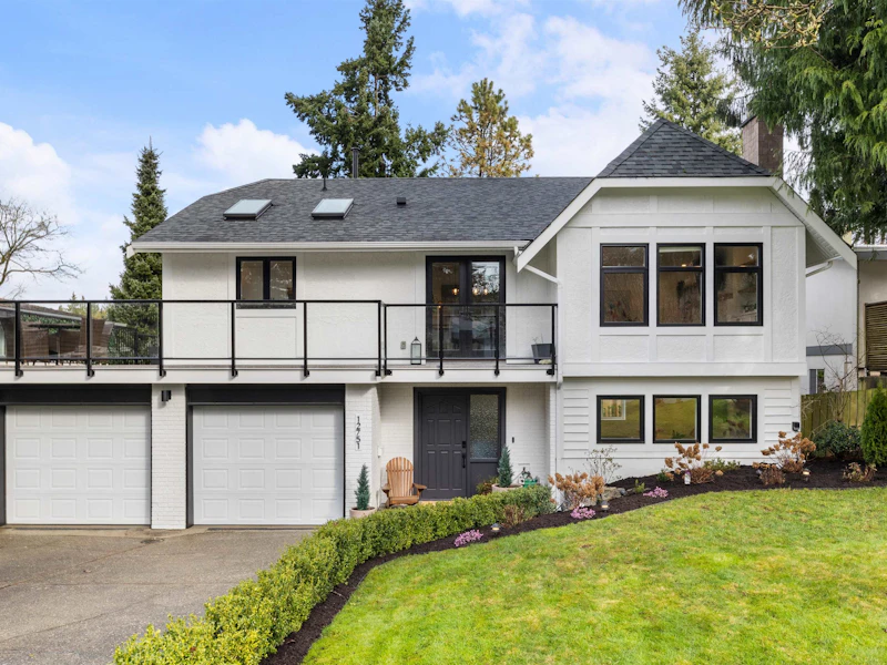 12751 27a Avenue, Surrey BC V4A 2N5