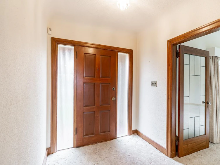 2715 W 31st Avenue, Vancouver, BC, V6L 1Z9 - 3