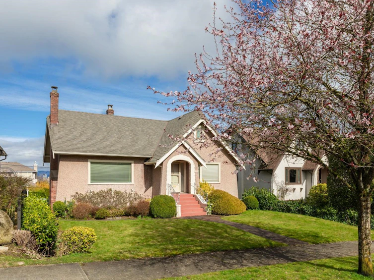 2715 W 31st Avenue, Vancouver, BC, V6L 1Z9 - 34