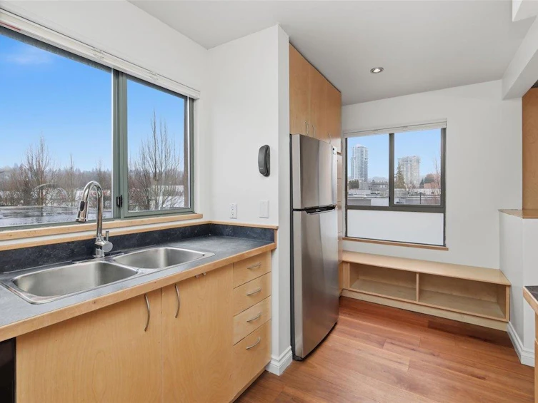 306-223 Mountain Highway, North Vancouver, BC, V7J 3V3 - 15